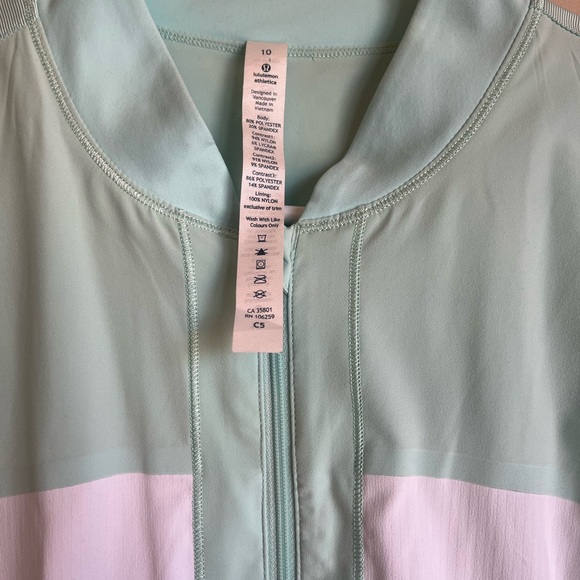 Lululemon Spring Jacket | Size 10 - Picture 3 of 8